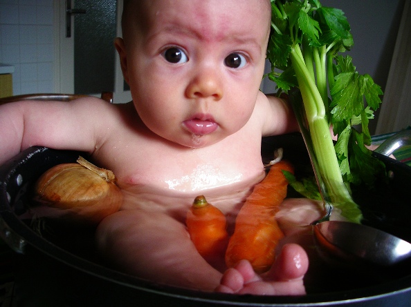 5 Biggest Pollutants in Your Baby’s Food