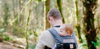 9 Eco-Friendly Baby Carriers and Wraps