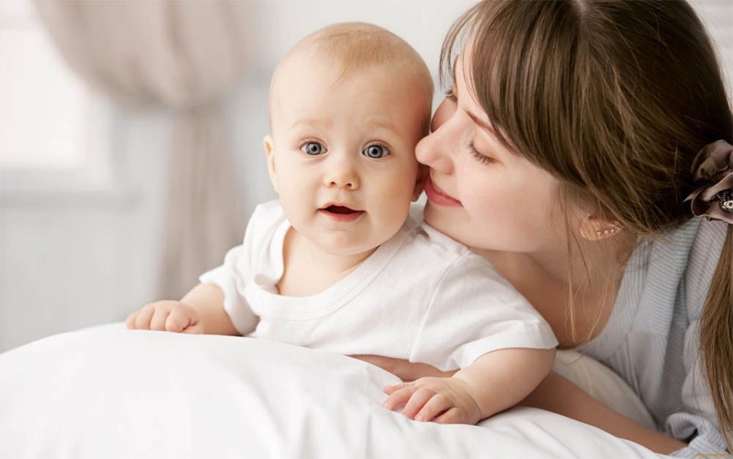 5 Easy Ways to Bond with Your Baby