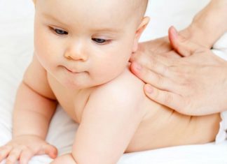 6 Tips for New-born Baby Skincare